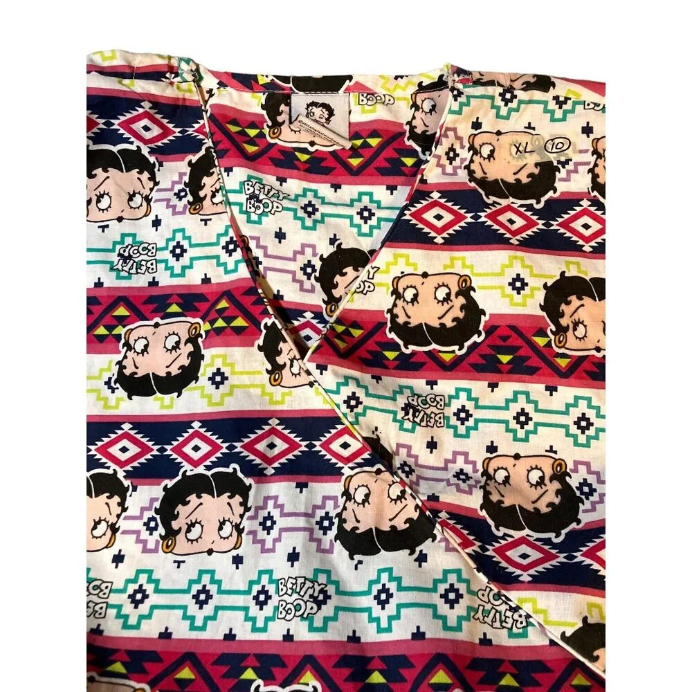 Nurse Medical Uniform Betty Boop Scrub Top Size XL - Picture 2 of 9